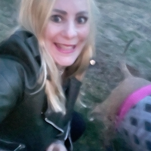 Meet your Posher, Michael - Picture 3 of 3